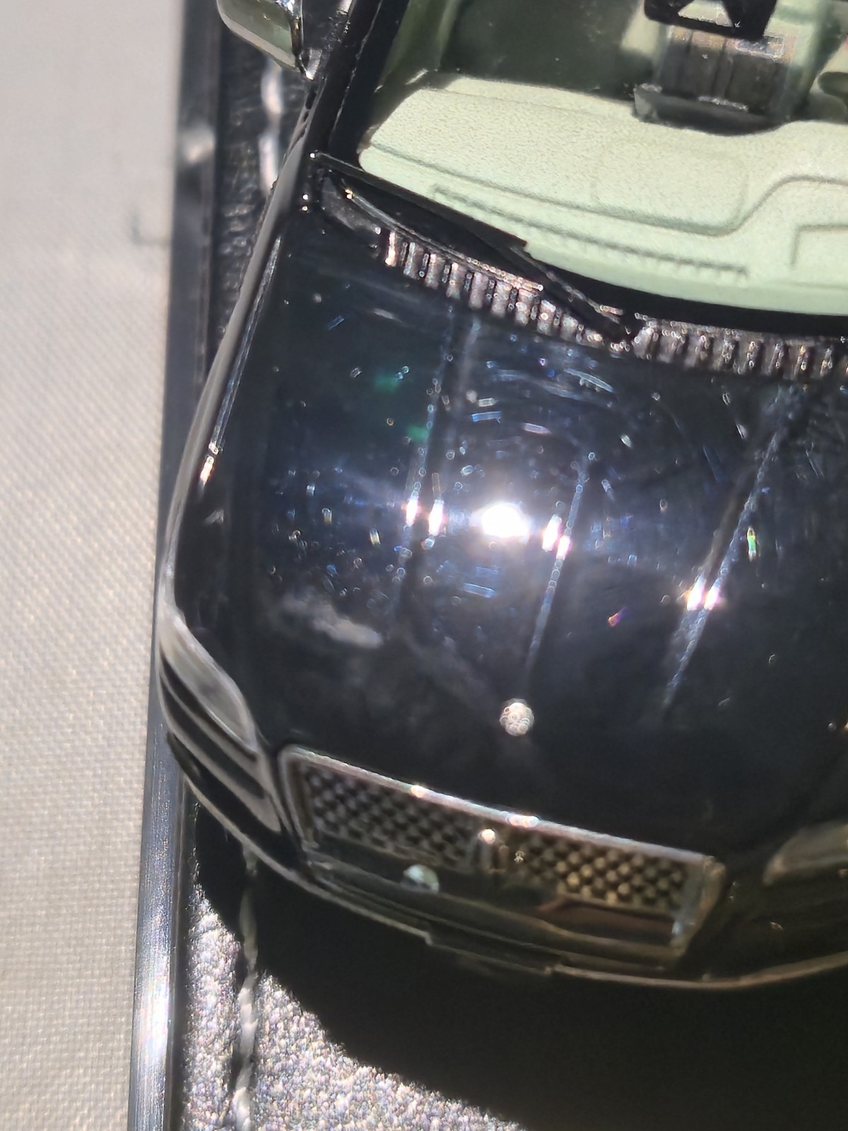 WTX 1:64 Lincoln Navigator SUV Black In Arylic Case.