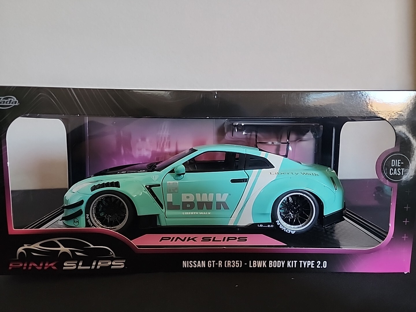 Jada Pink Slips Nissan GT-R (R35) With Liberty Walk Body Kit 1/18 Scale JDM