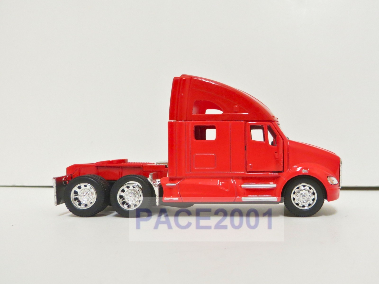 1/68th Red Kenworth T700 Tractor – Pullback Action – Opening Doors