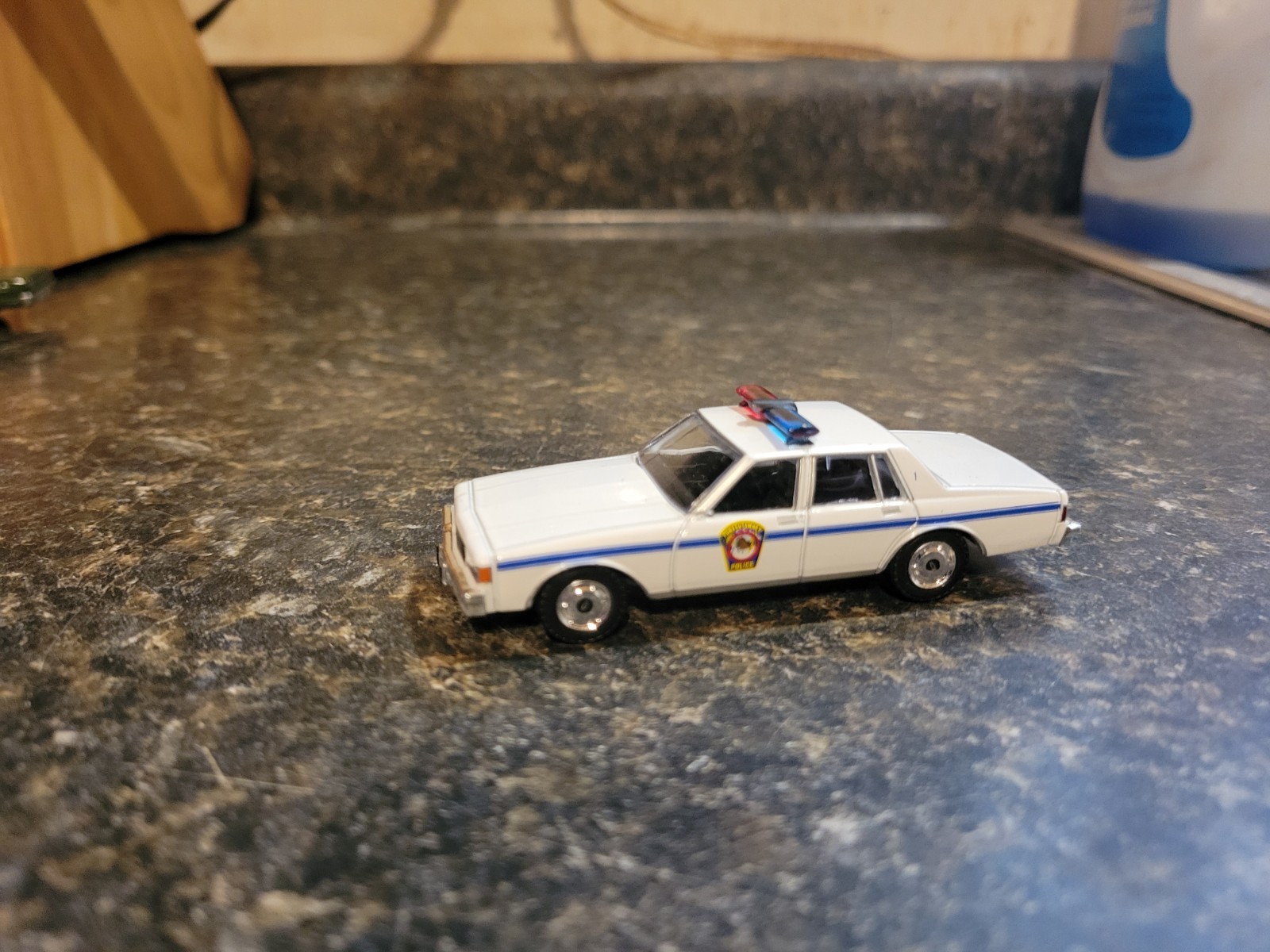 GreenLight Groundhog 1980 Chevy Caprice Tire n Wheel Swap Mint Never Displayed