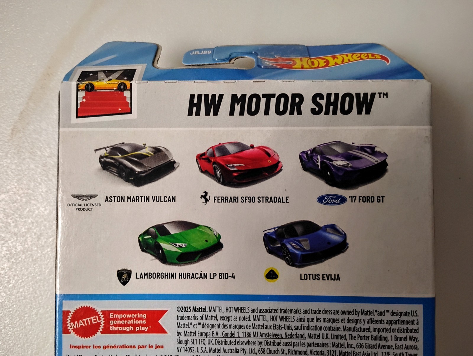 2025 Hot Wheels HW Motor Show 5 Pack Ferrari SF90 Stradale Lamborghini Huracan