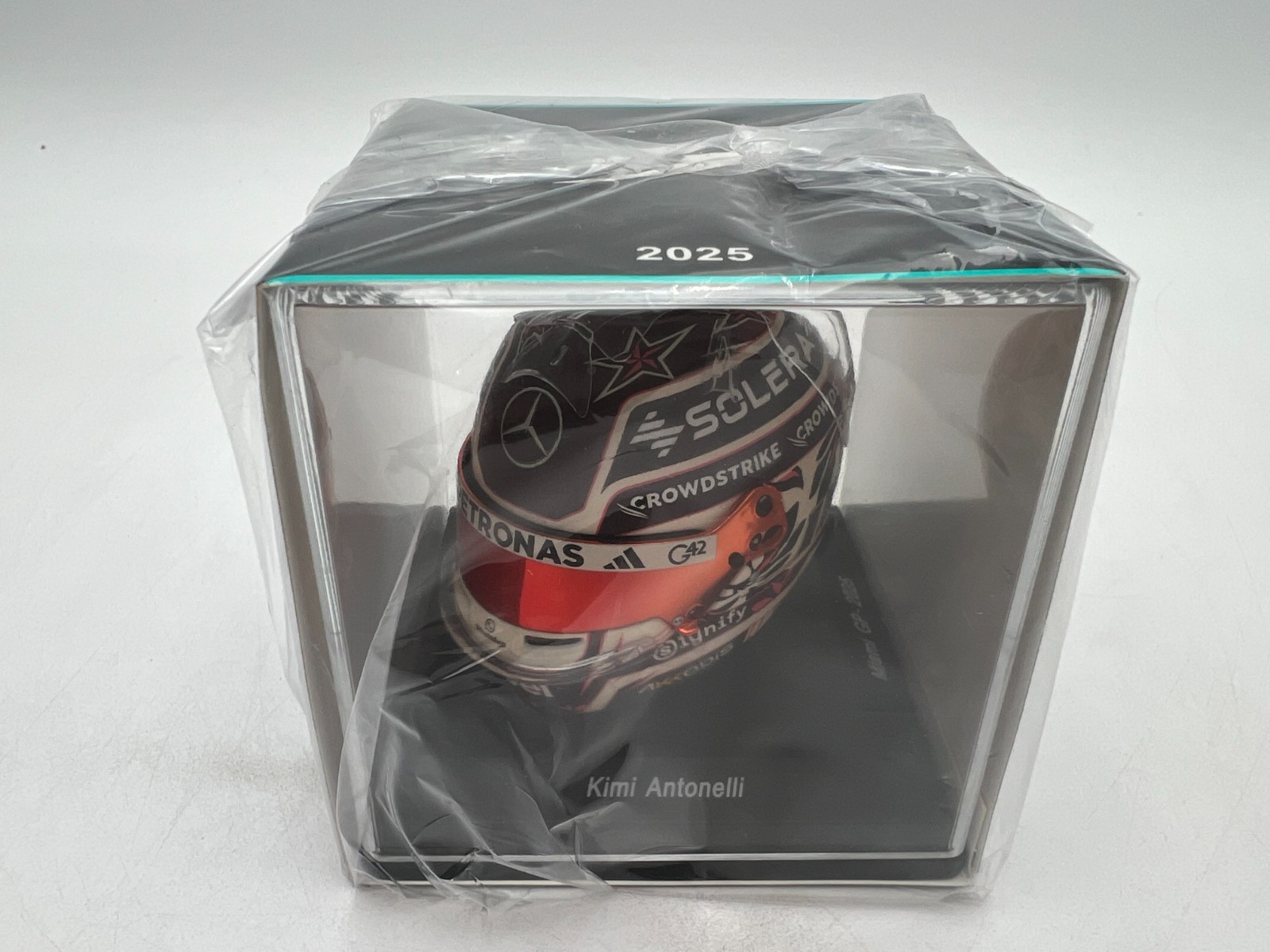 SPARK – 1:5 SCALE – Mercedes-AMG PETRONAS F1 Team – Kimi Antonelli – 5HF197