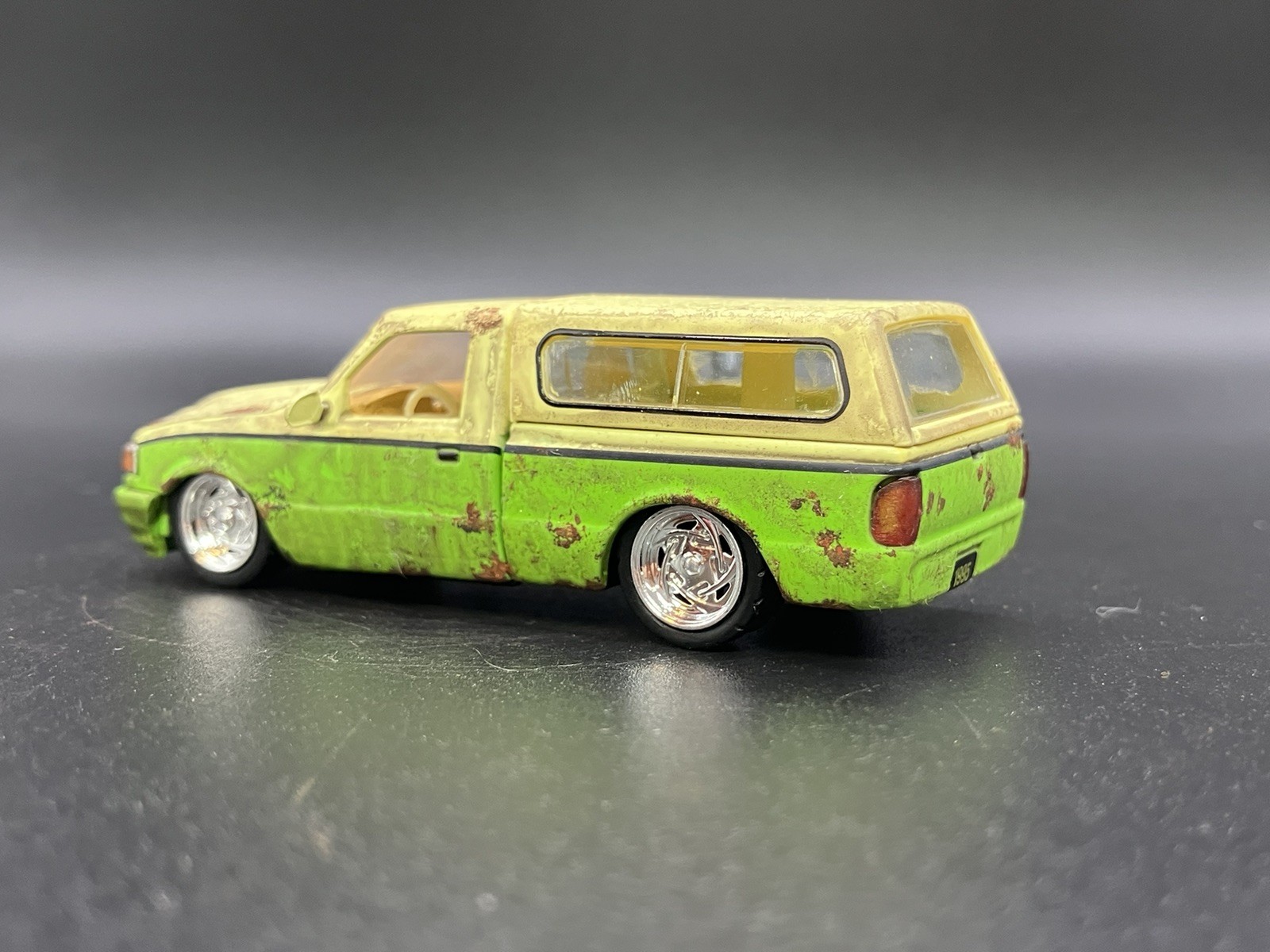 1995 Ford Ranger Pickup Truck Weathered Rusty Barn Find 1/64 Diecast Custom M2