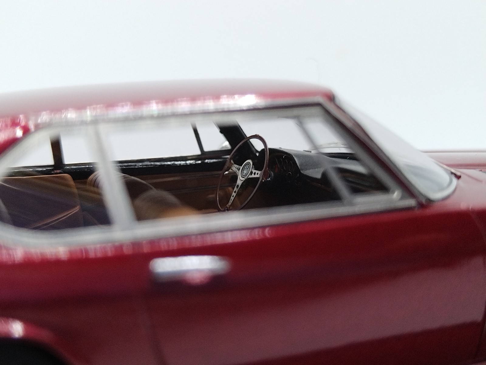 MATRIX 1/43 Maserati Mexico Speciale Frua 1967. Wow Rare!