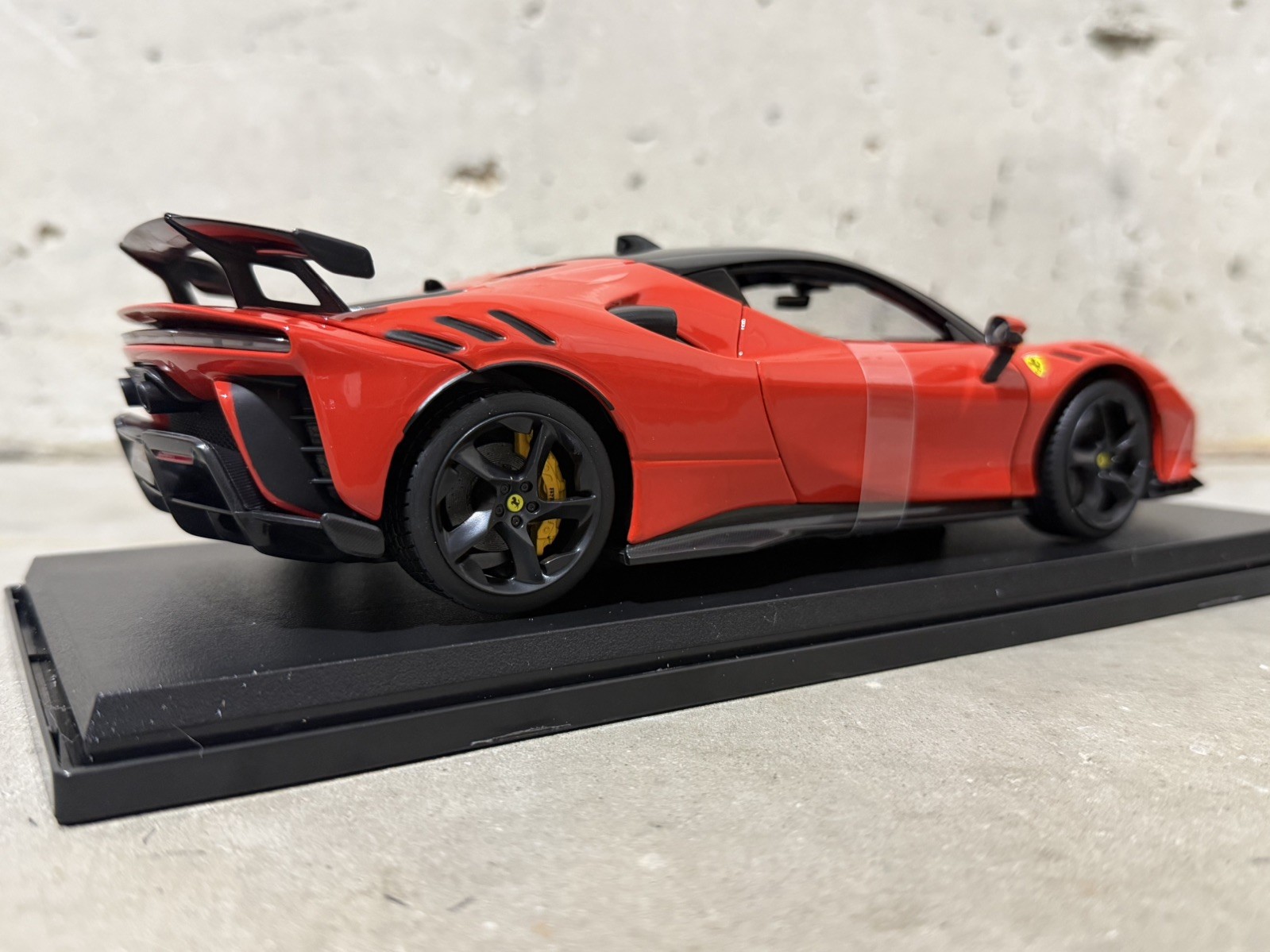 Ferrari SF90 XX Stradale 1:18 Maisto Special Edition – Red