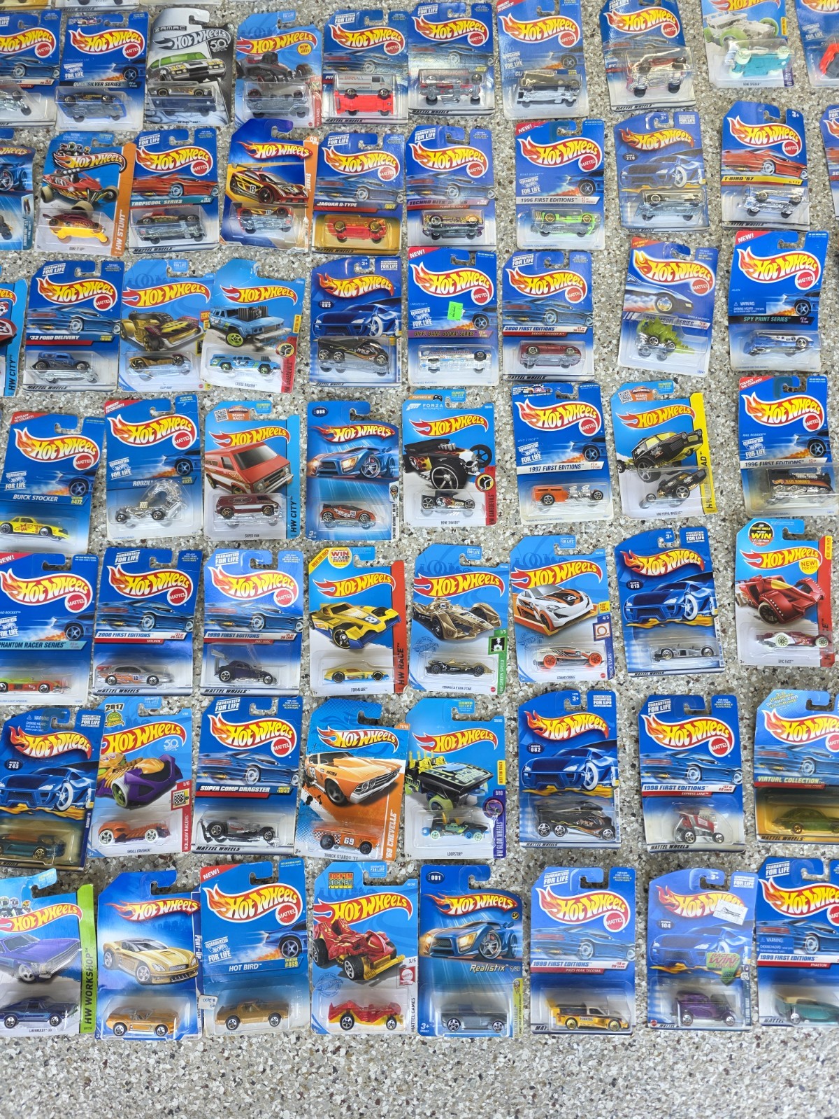 380 Hot Wheels Diecast Car Lot Mixed Collection 1990s 2000s 2010s 2020s Cars