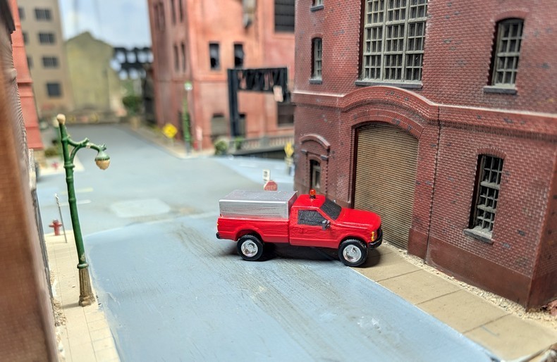 Custom Built 1/87 HO Scale Ford F250 Utility Truck, 3D Printed Resin Model