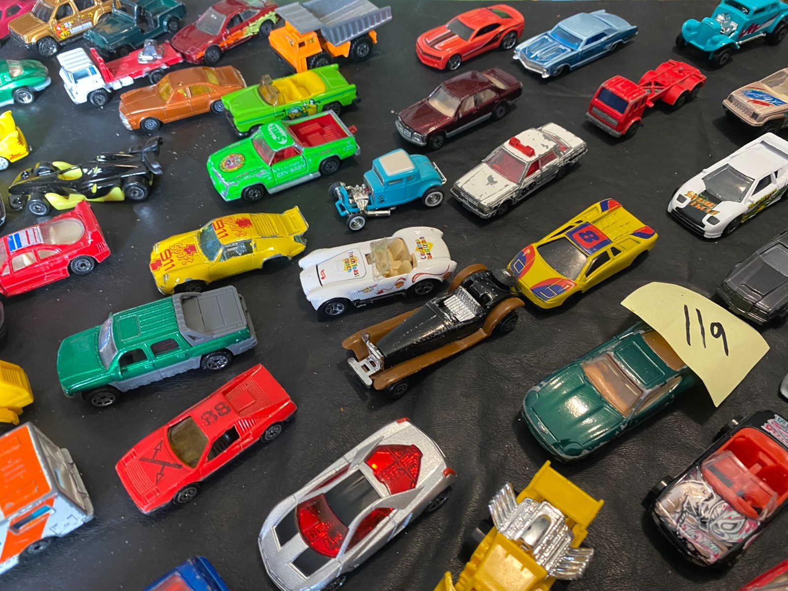 1:64 diecast car lot 119 cars truck mixed brands matchbox hot wheels etc.