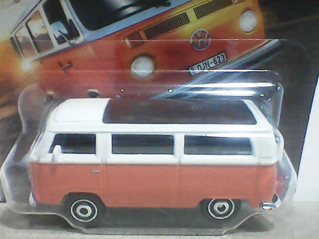 2026 Matchbox The Movie 10/12 “1973 Volkswagen T2B Bus” White/Orange, Short Card