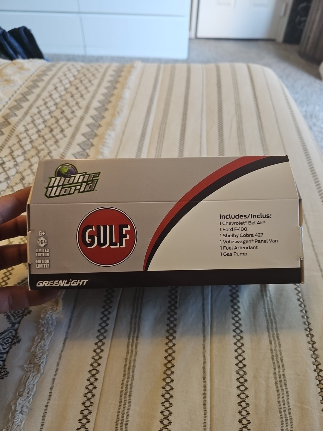 Greenlight Chase Motor World Gulf Set Raw Green Machine