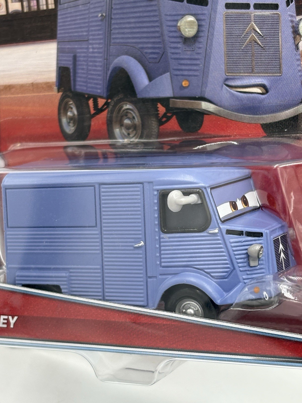 Disney Pixar Cars 2014 Ye Left Turn Inn – Paul Oilkley 4/7 – Read Condition
