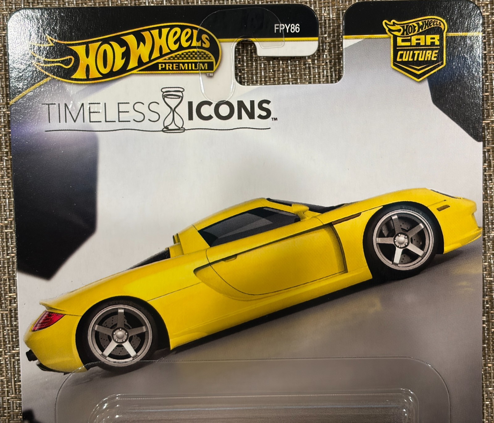 Hot Wheels Premium Car Culture Timeless Icons Porsche Carrera GT, Free Shipping