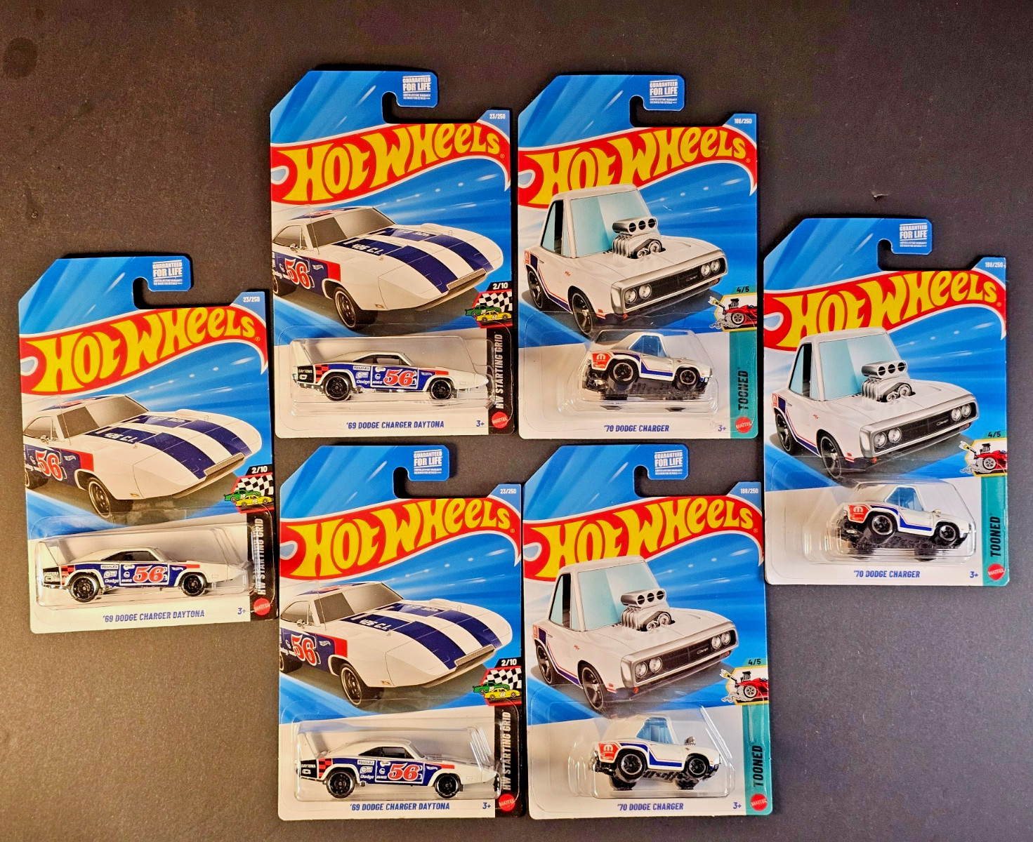 Hot Wheels 69 Dodge Charger Daytona Kroger Exclusive + 70 Dodge Charger Tooned