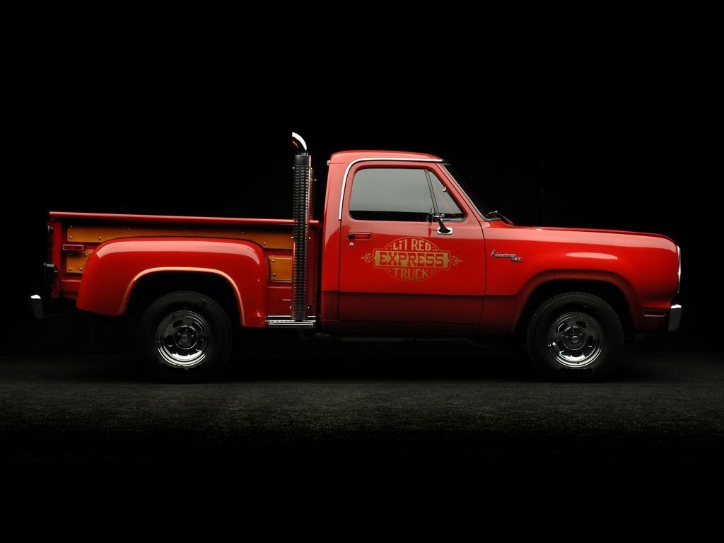Dodge Chrysler Plymouth Ram Pickup Truck Wagon Car1:18Custom Built Metal Body24