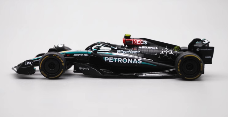 Bburago 1:43 F1 Formula Mercedes AMG W16 W15 Lewis Hamilton Russell Antonelli