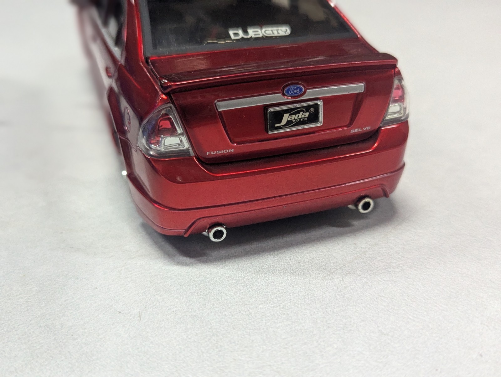 JADA DUB CITY 2006 FORD FUSION BLUE & RED 1:24 DIECAST MODEL USED Scuffs NO BOX