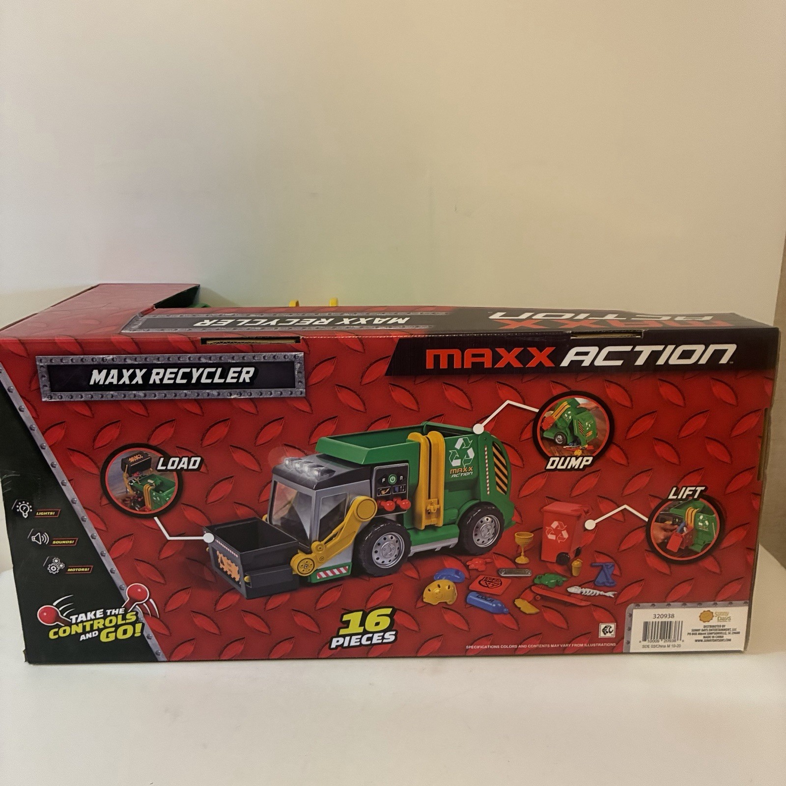 Maxx Action Maxx Recycler Toy Vehicle 16 Pieces Dual Joystick Motorized