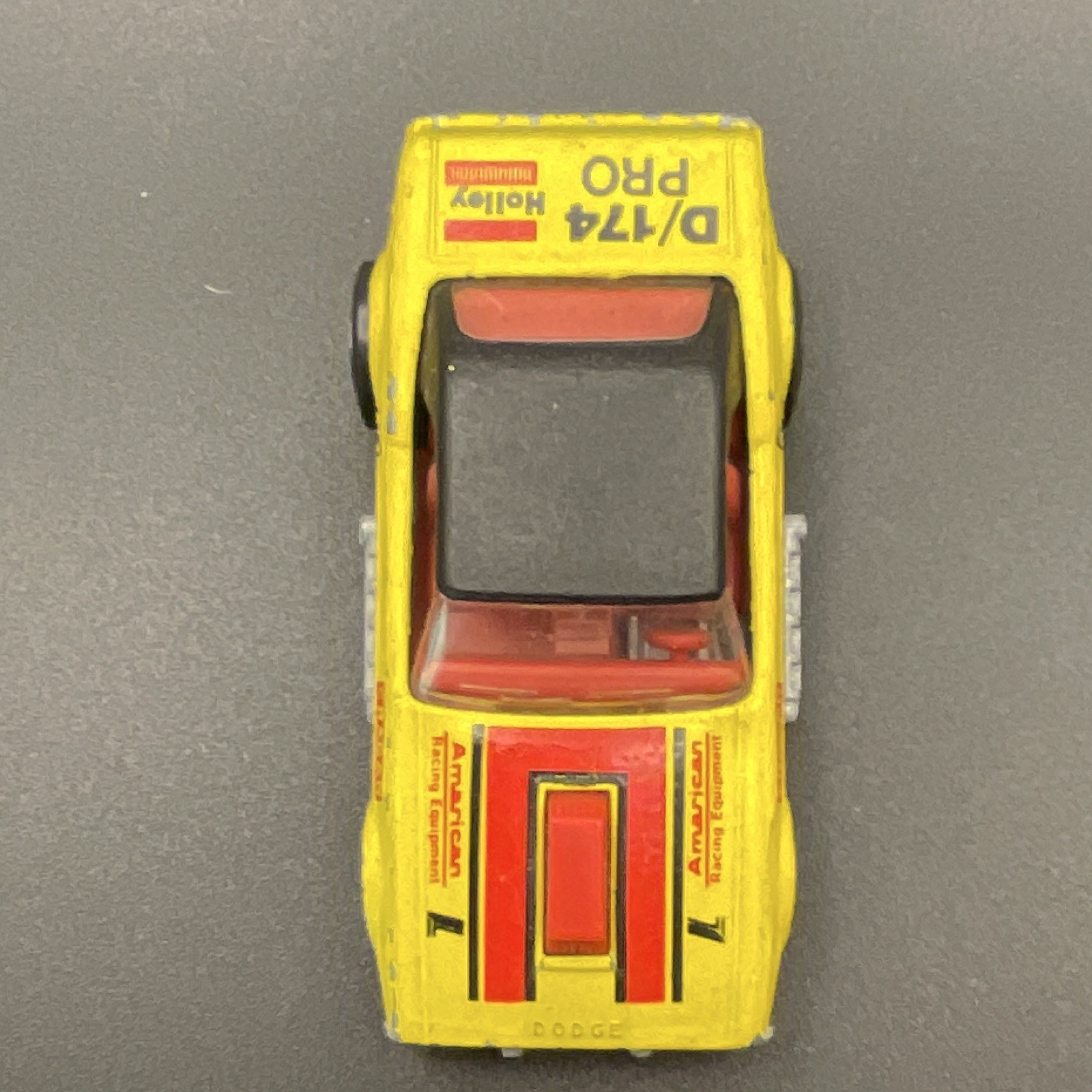 1975 Matchbox Superfast No. 1 Toyman Dodge Challenger Yellow 1:64 Loose