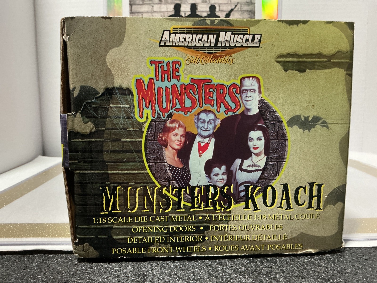 1:18 ERTL THE MUNSTERS – MUNSTERS KOACH [DAMAGED BOX]