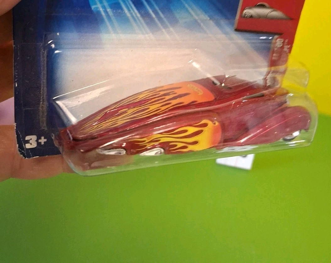 2004 Hot Wheels First Editions Crooze OOZ Coupe # 44