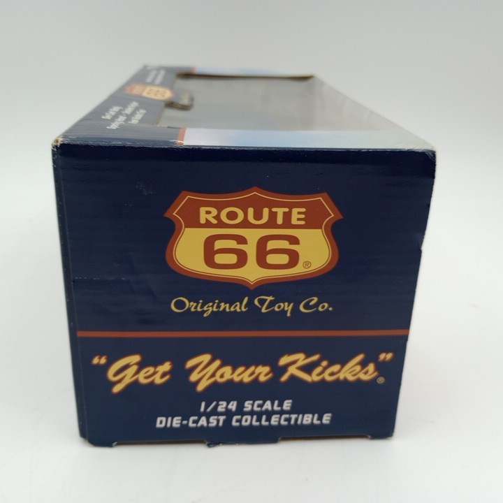 Route 66 Get Your Kicks 1957 Chevy Nomad Blue 1:24 Die-Cast NEW w BOX WEAR ©2001