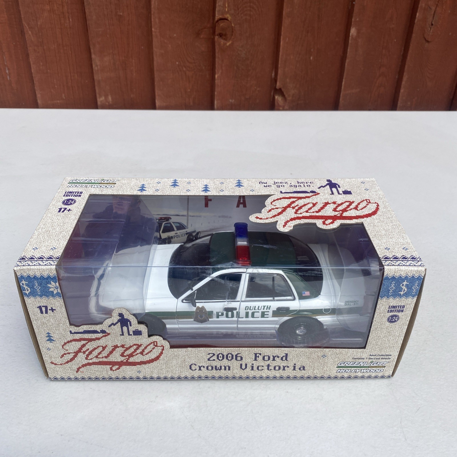 Greenlight Fargo 2006 Ford Crown Victora 1:24 Scale 84153 Hollywood Series