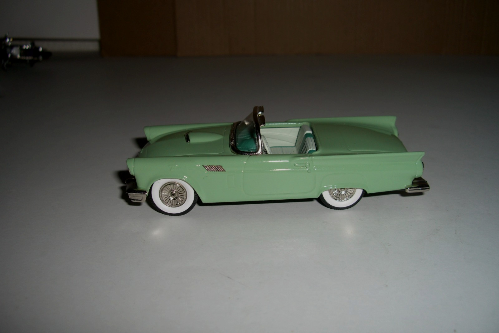 Brooklin Models #13a 1957 Ford Thunderbird Convertible 1:43