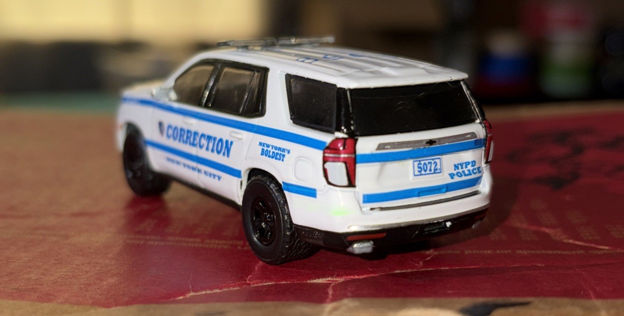 1/64 Kitbash Chevy Tahoe NYCD New York City Corrections Department Transport