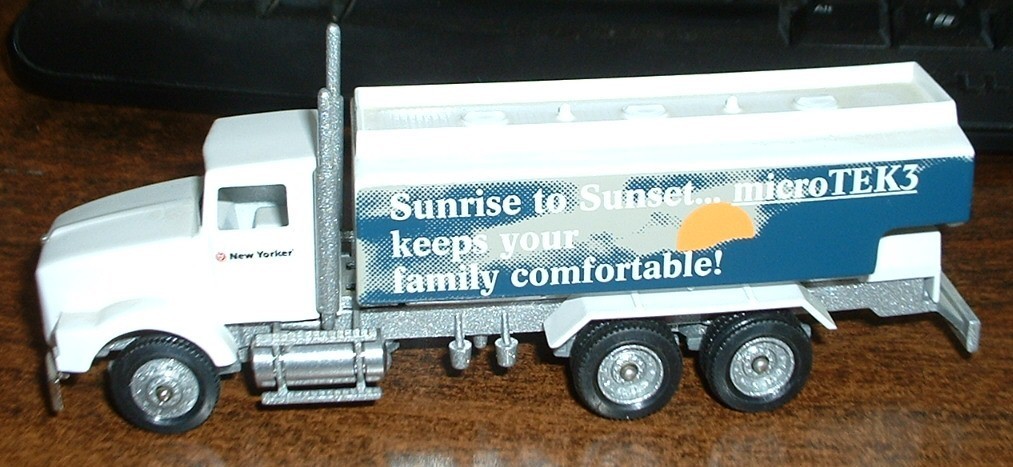 New Yorker microTEK3 ’95 Winross Truck