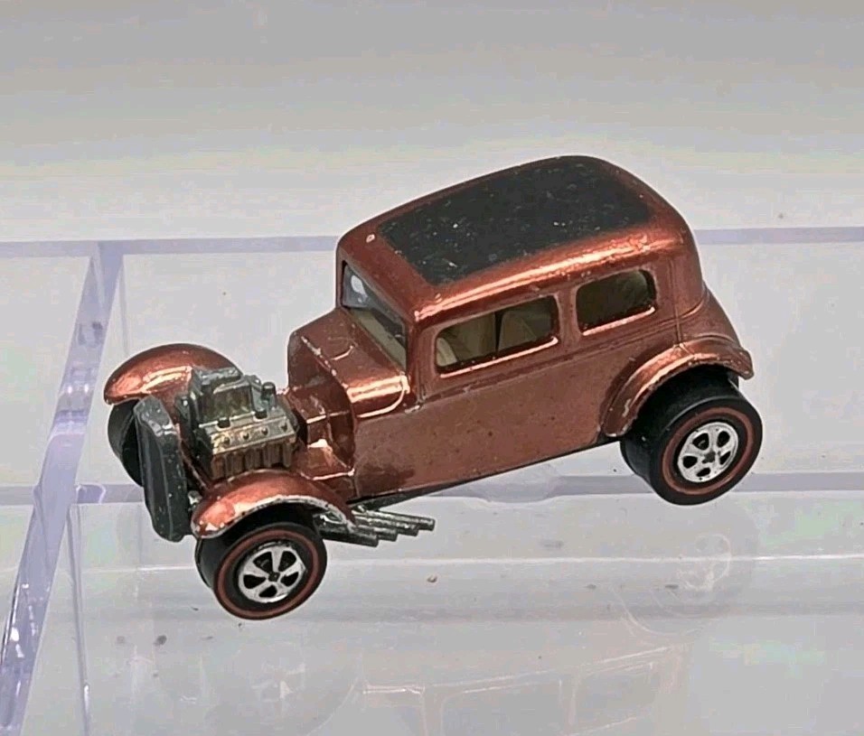 1968 Hot Wheels Redline Classic ’32 Ford Vicky Copper US