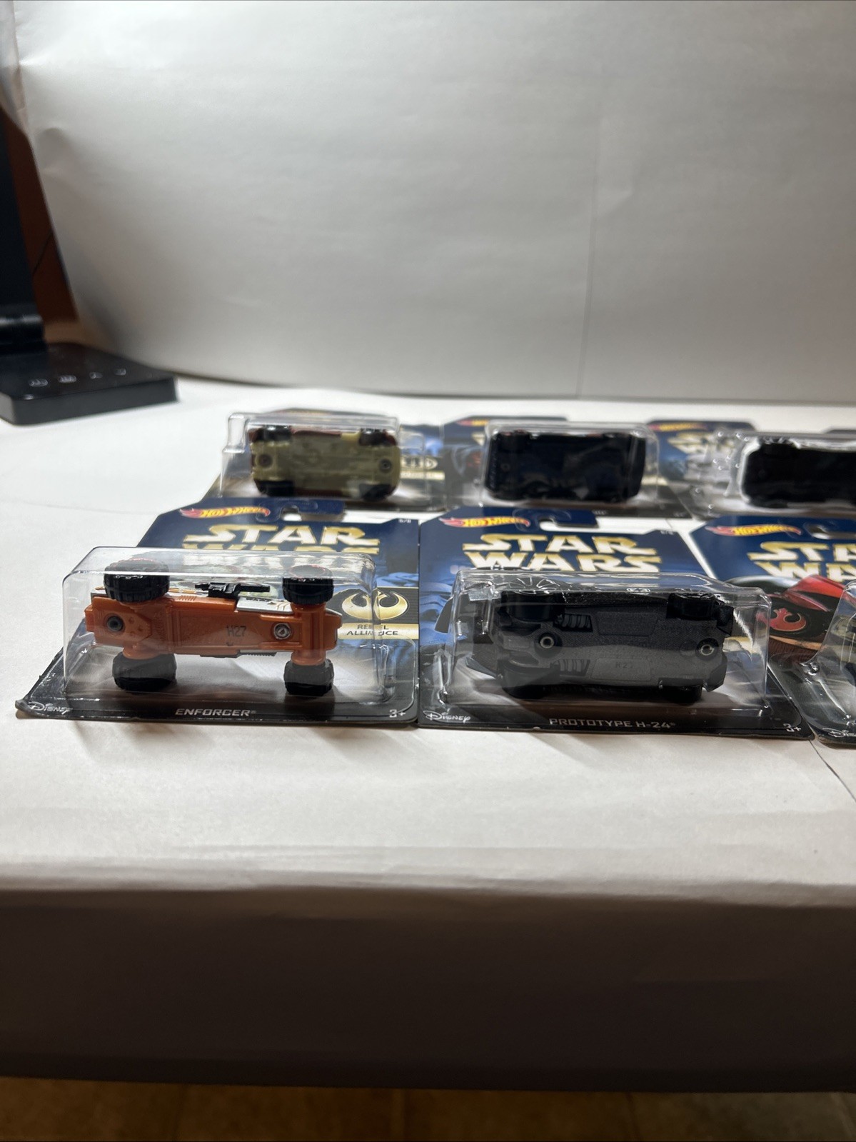 2015 Hot Wheels Star Wars Factions Car Lot Complete set of 8