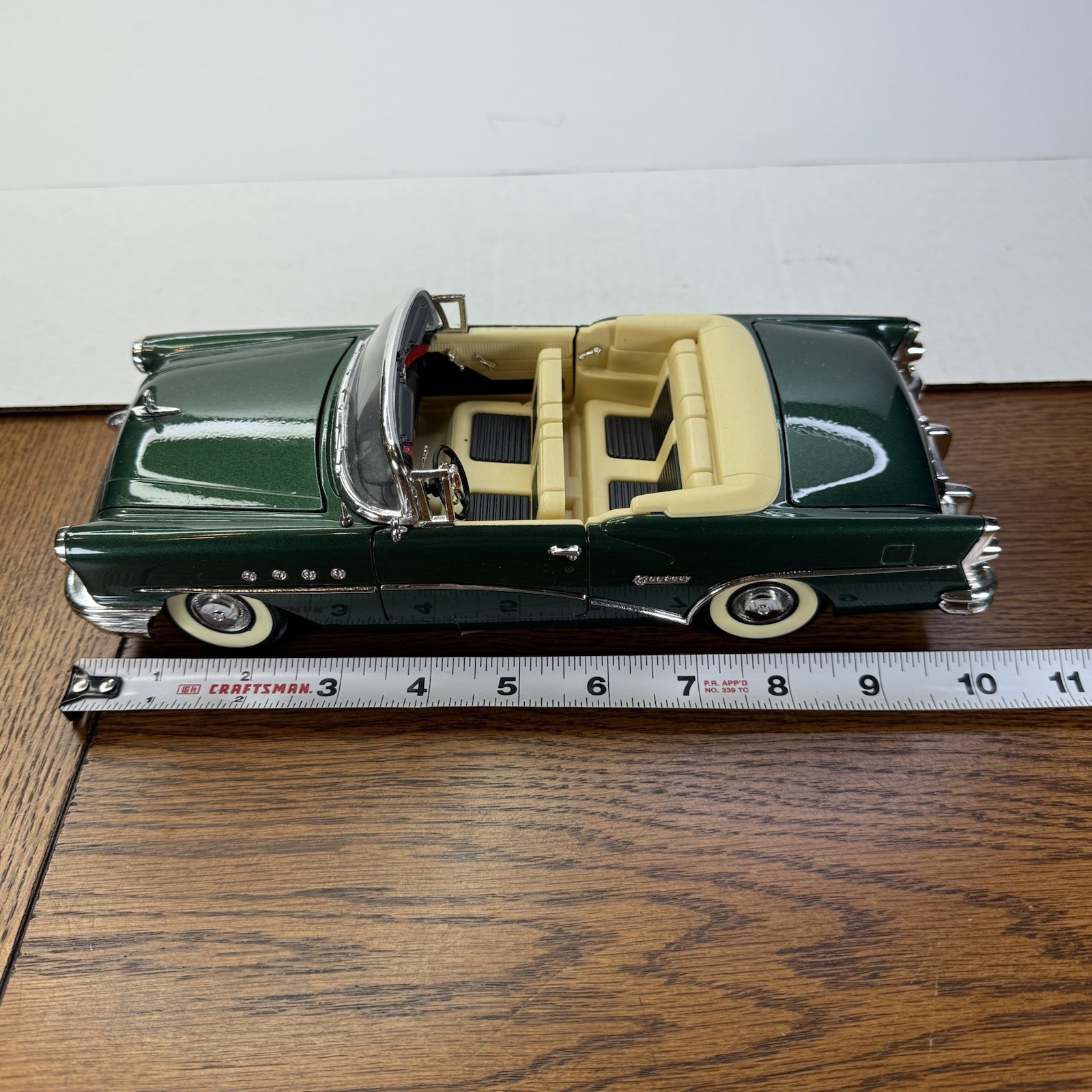 Mira Golden Line 6186 1955 Buick Century 1:18