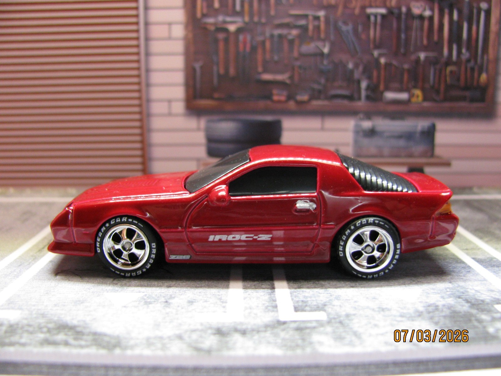 2025 Maisto Red 1985 Chevy Camaro IROC-Z, w/Real Riders Wheel Swap