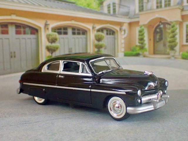 James Dean 1949 Mercury Eight 4.2L Flathead V8 Coupe 1/64 Scale Limited Edit S