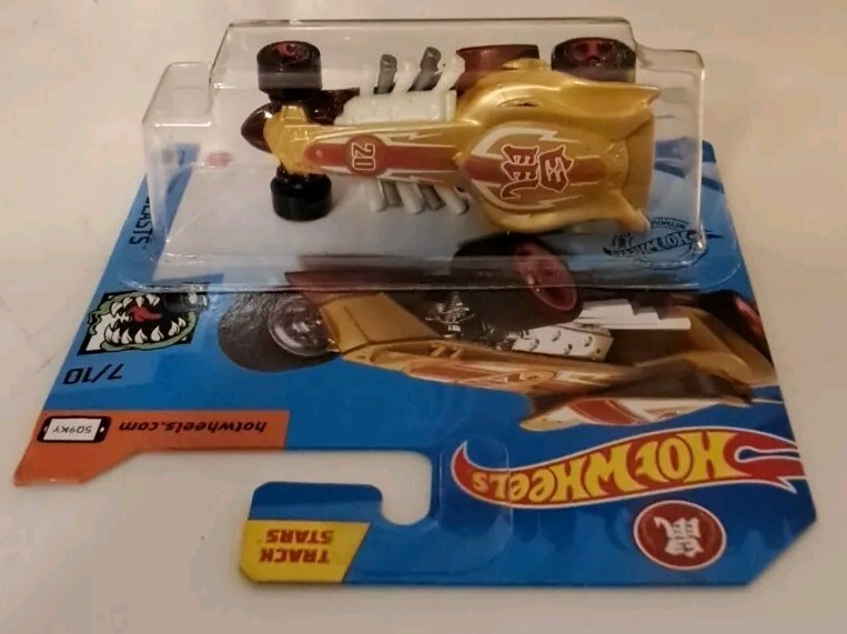 Hot Wheels Ratical Racer, [Gold] Street Beasts 7/10 Short Card 2020