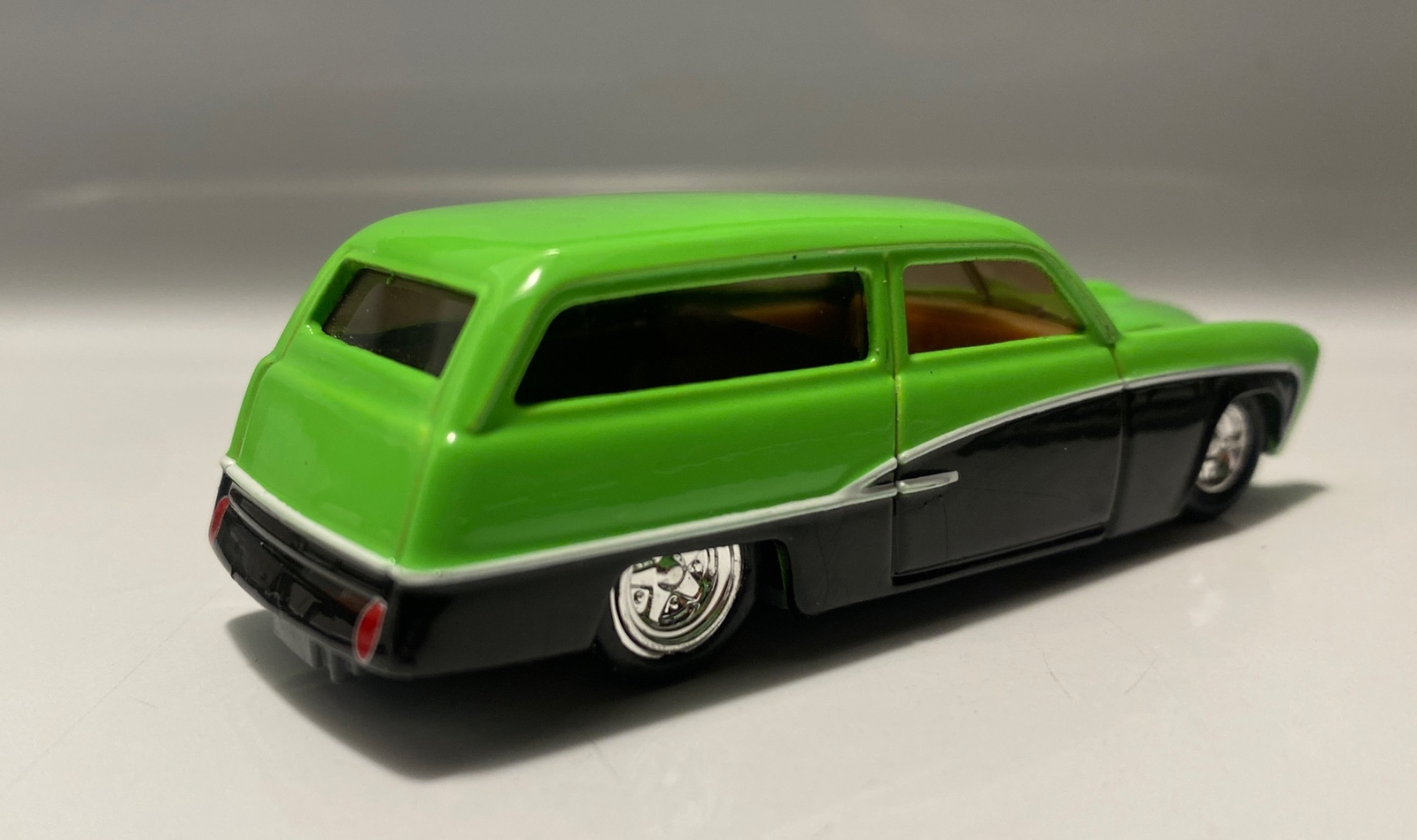 1951 Studebaker Wagon Die Cast w/Opening Hood Limited Edition 1 Of 9,999