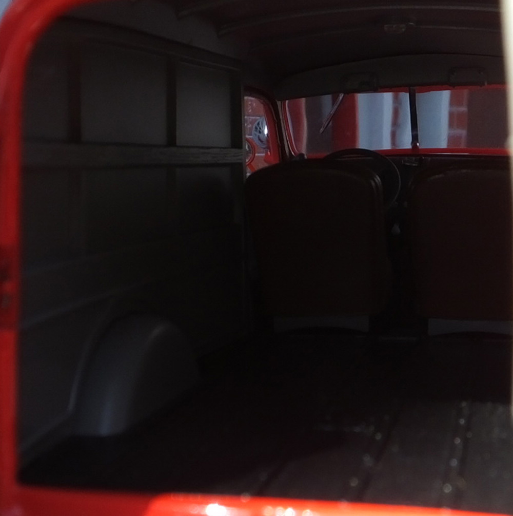 Coke Delivery Truck 1/24 w Custom Accessory Grouping