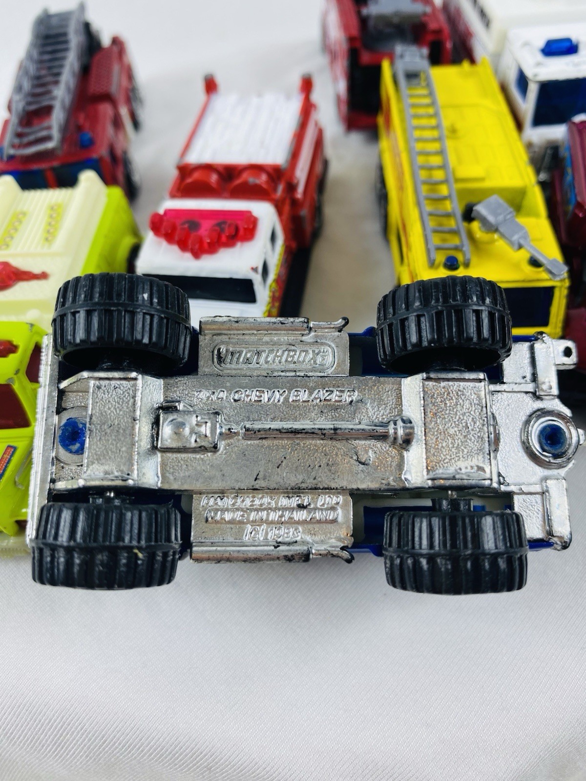 Lot of 8 Matchbox DieCast 1/64 Police, Fire, Rescue Trucks
