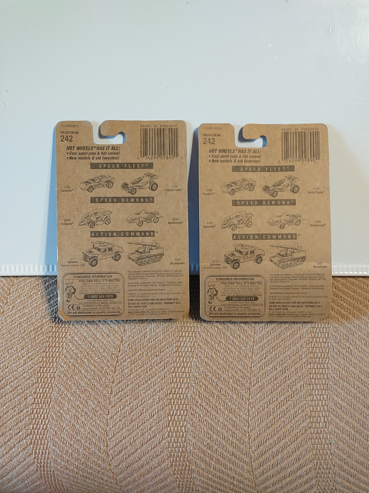 1991 Mattel Hot Wheels Die Cast Metal & Plastic Set Of 2 1993 Camaro #242