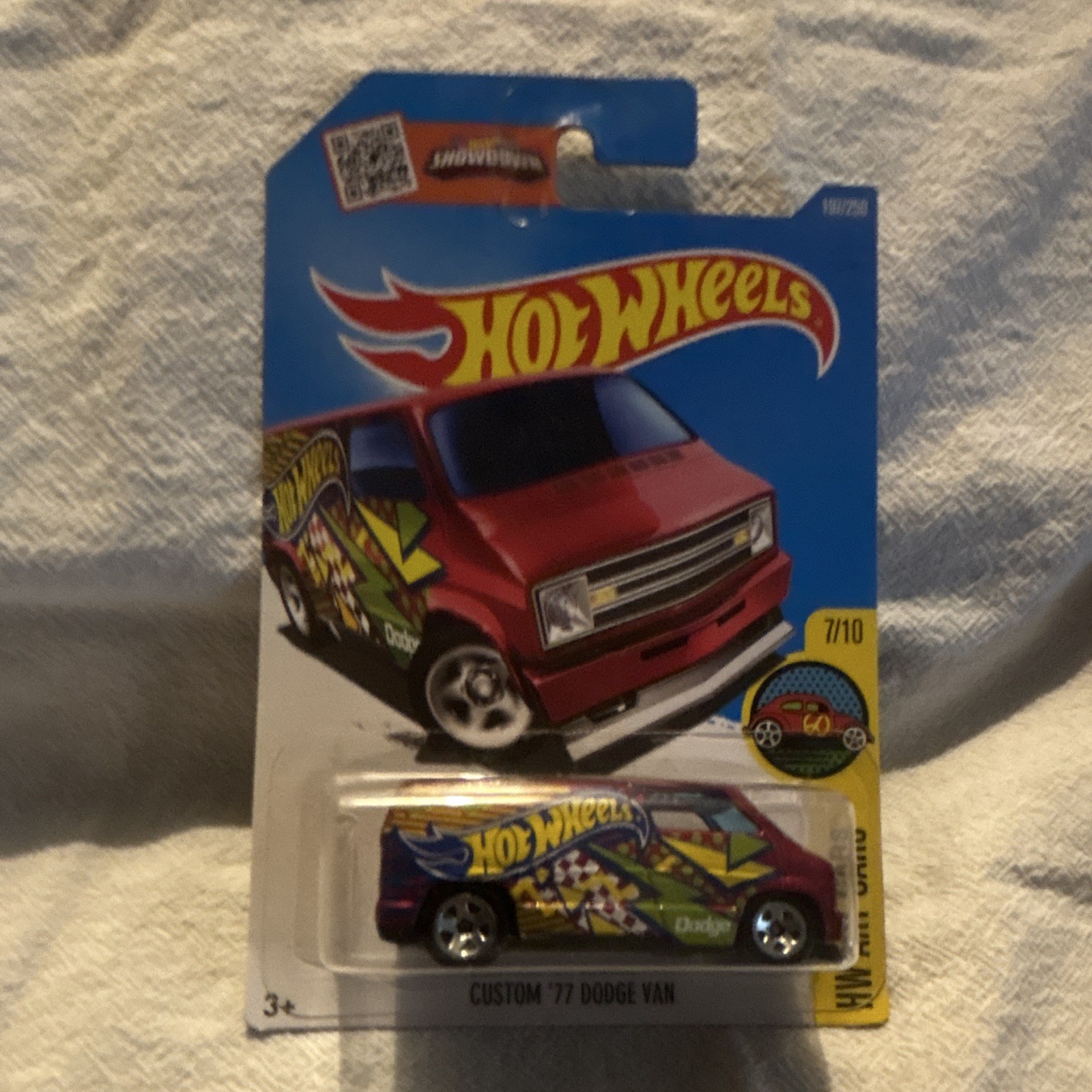 Hot Wheels Art Cars Custom ’77 Dodge Van 1:64 Diecast Red/Multicolor Unopened