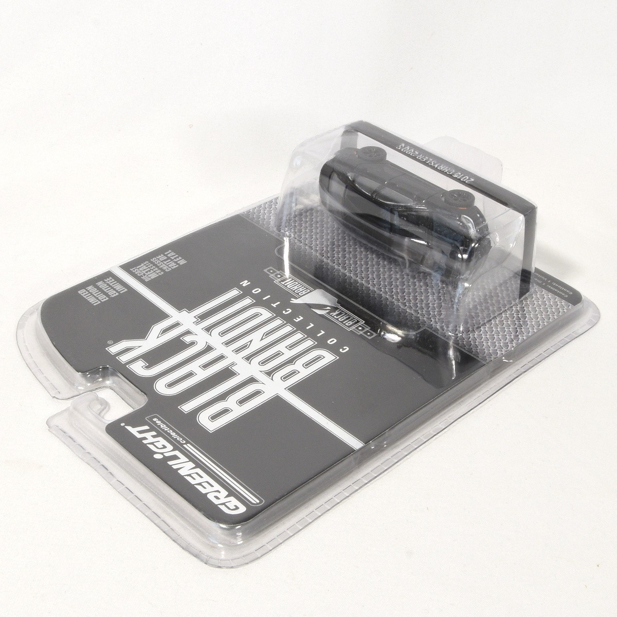Greenlight Black Bandit Collection 1:64 Scale Diecast 2015 Chrysler 200S NEW
