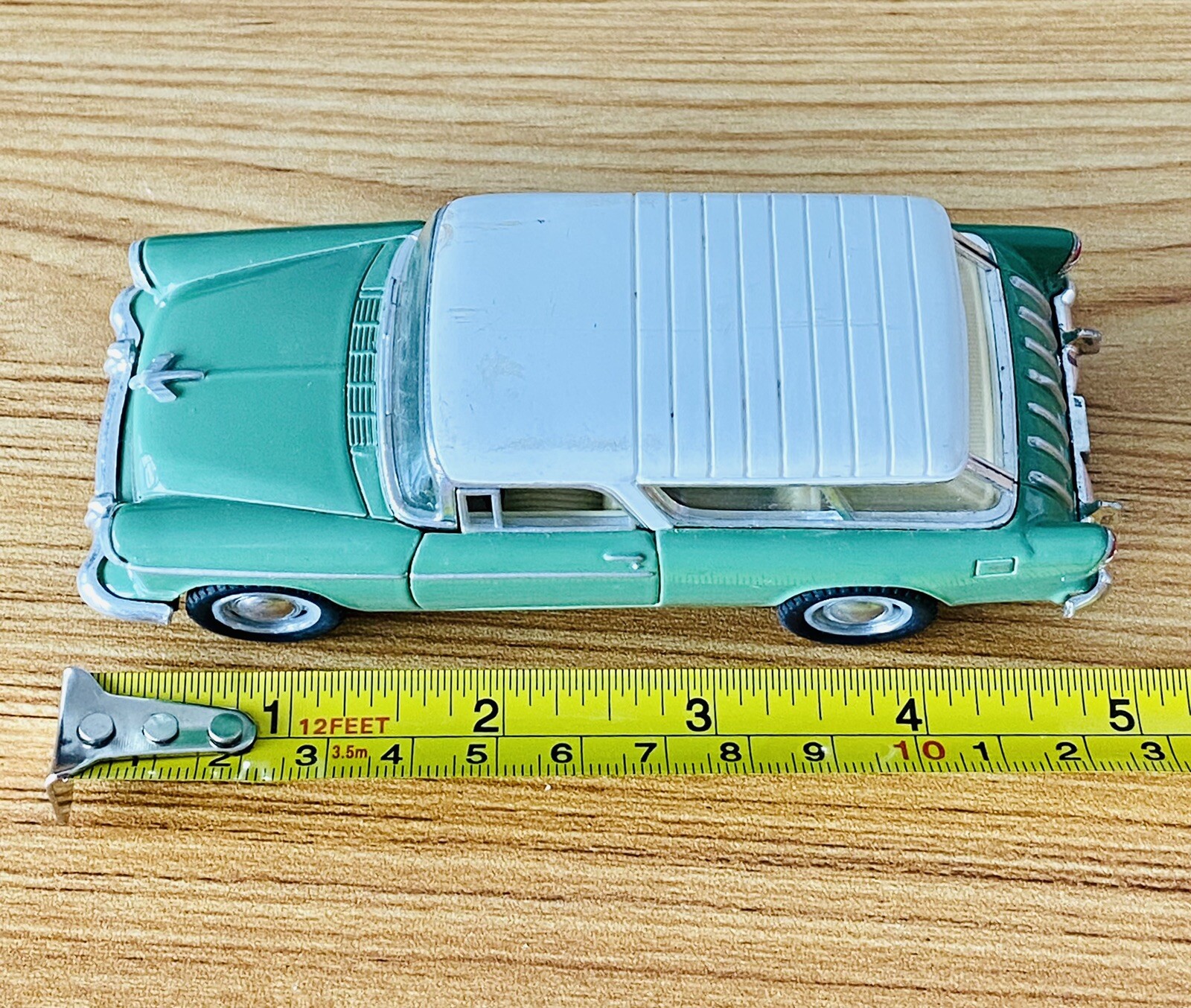 5” Kinsmart Diecast Car Station Wagon 1955 BelAir Chevy Nomad Kintoy 1:40 Scale