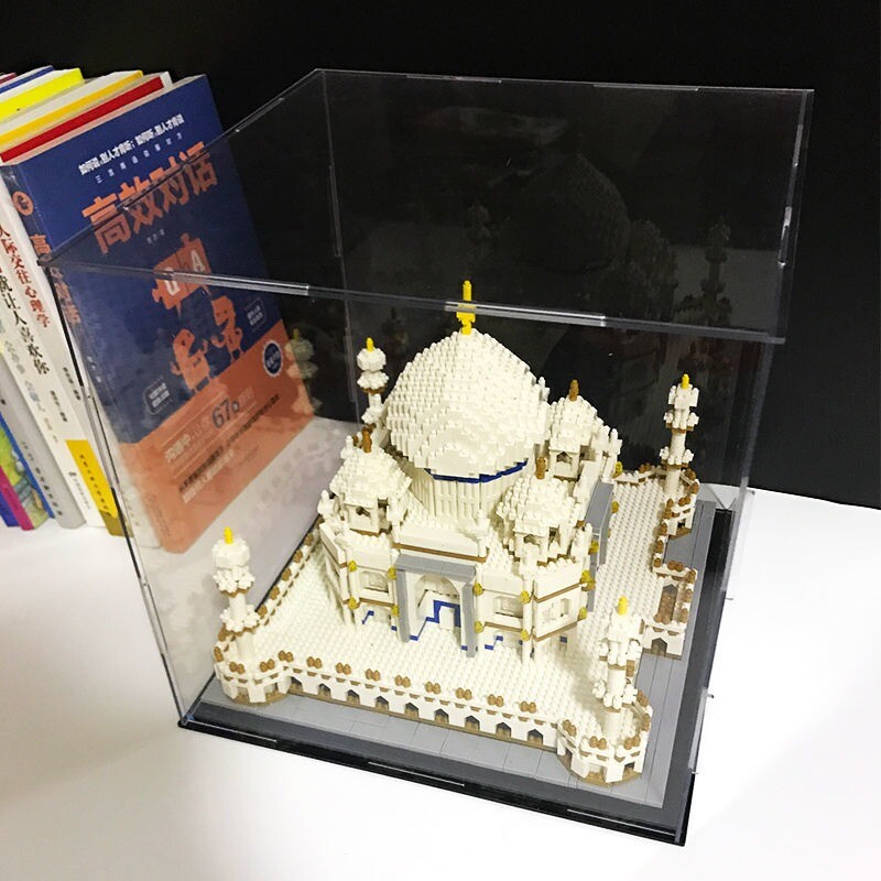 Clear Acrylic Display Case Dustproof Showcase for Action Figure/Toy/collection