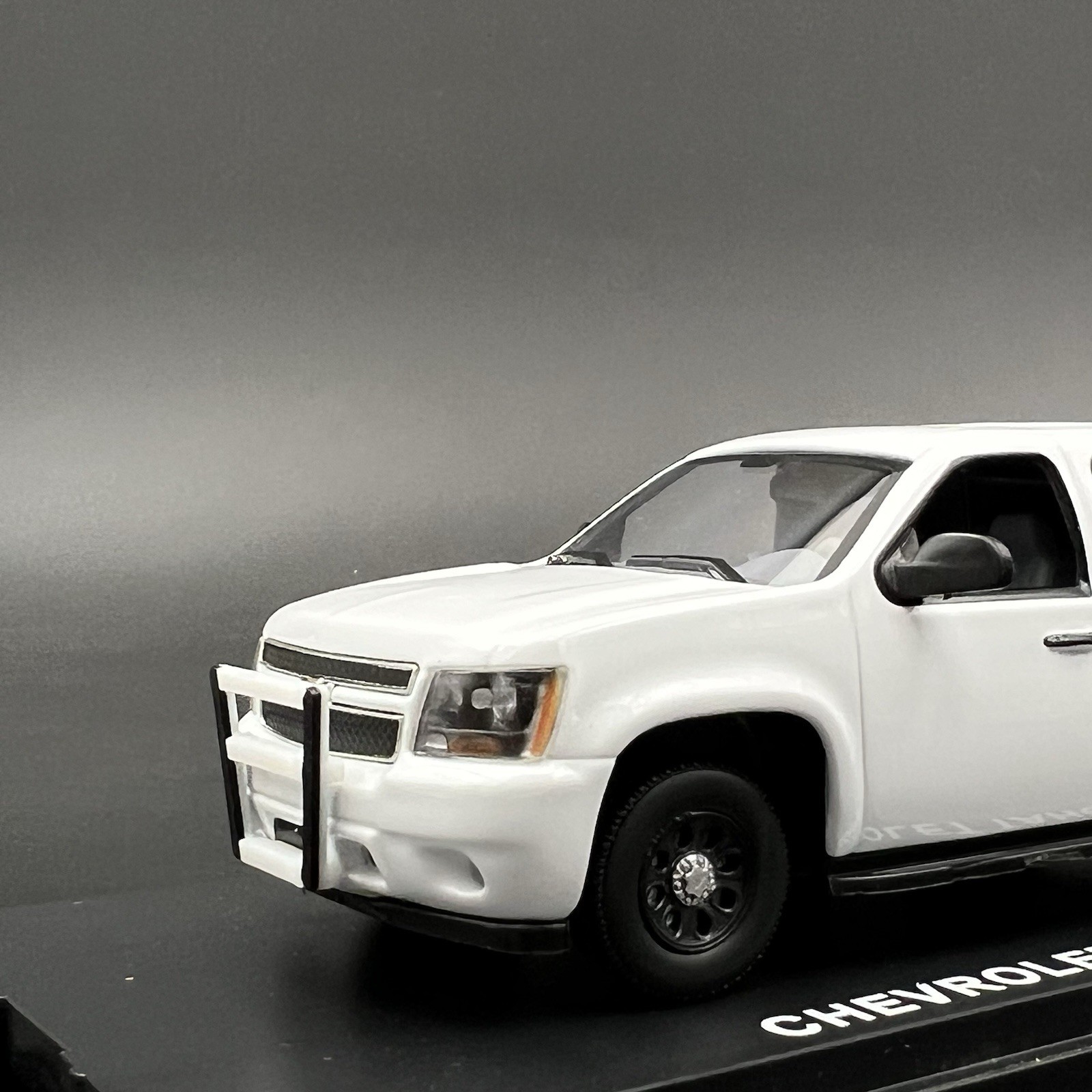2 Pack 1/43 NYPD Style Sedan + SUV Push Bumper New York Police Sheriff