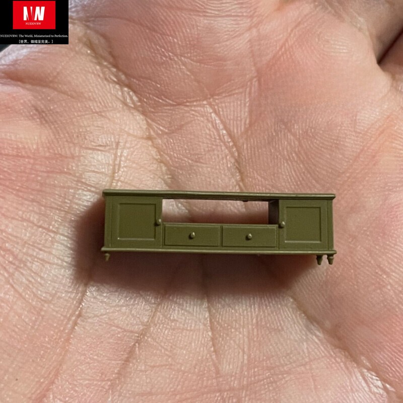 Diorama 1/64 Garage TV Cabinet Model Repair Workshop Scene Accessories Props