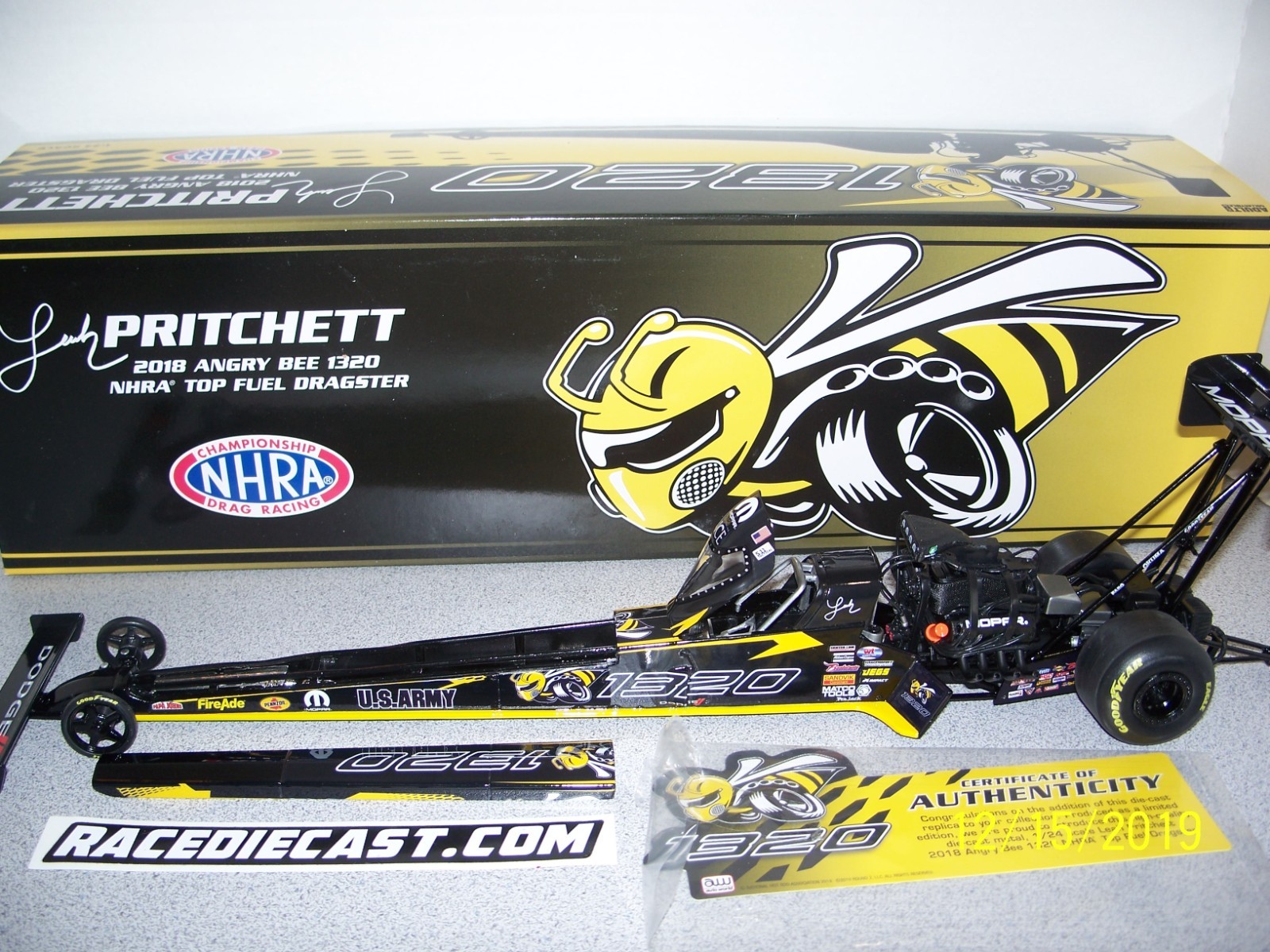 LEAH PRITCHETT 1/24 “ANGRY BEE 1320” 2019 TOP FUEL DRAGSTER AUTO WORLD