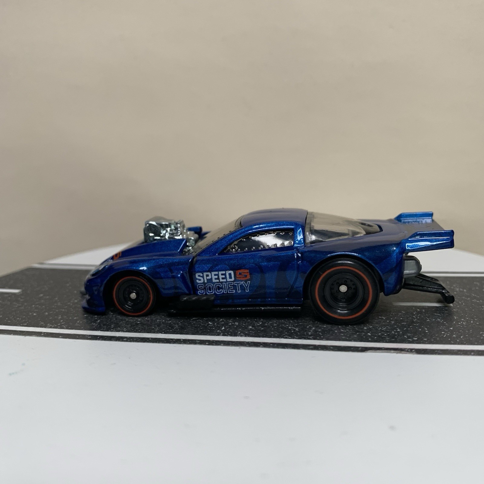 Hot Wheels Premium Boulevard ’12 Chevy Corvette Z06 Drag Racer Dragster Blue NM