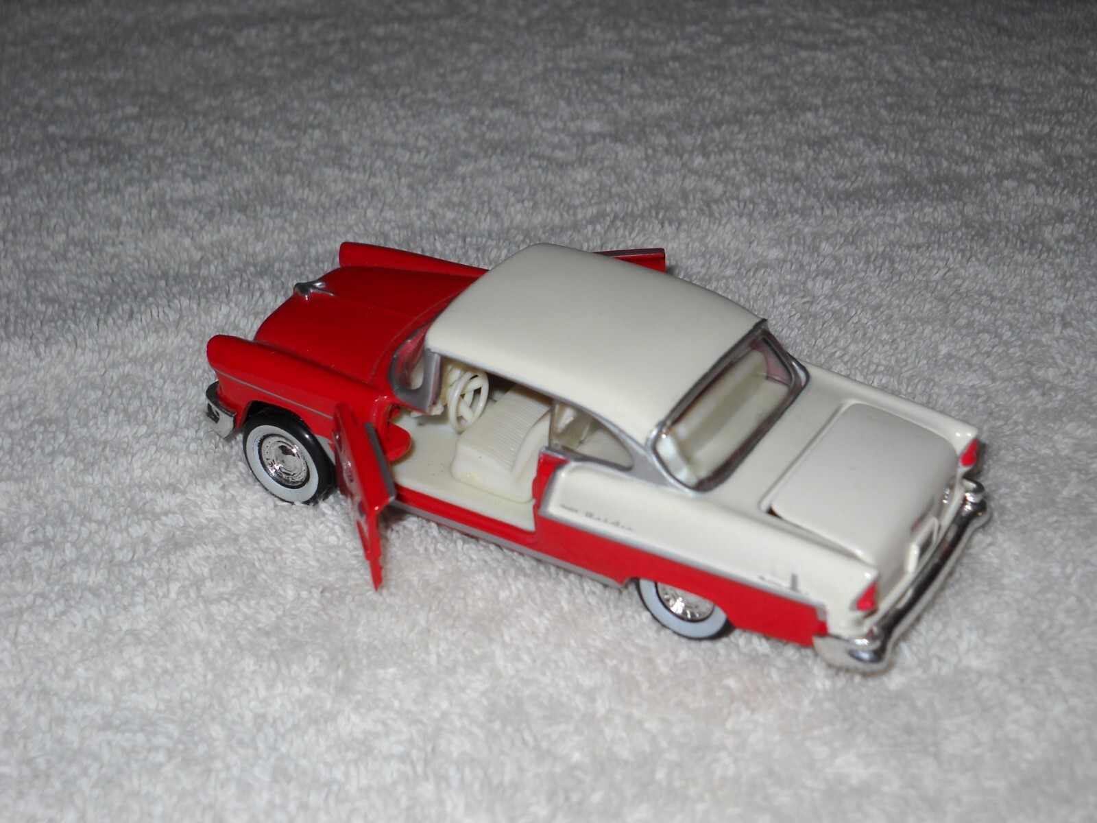 Road Champs 1997, 1955 Chevrolet Belair, Diecast, Please see the photos.