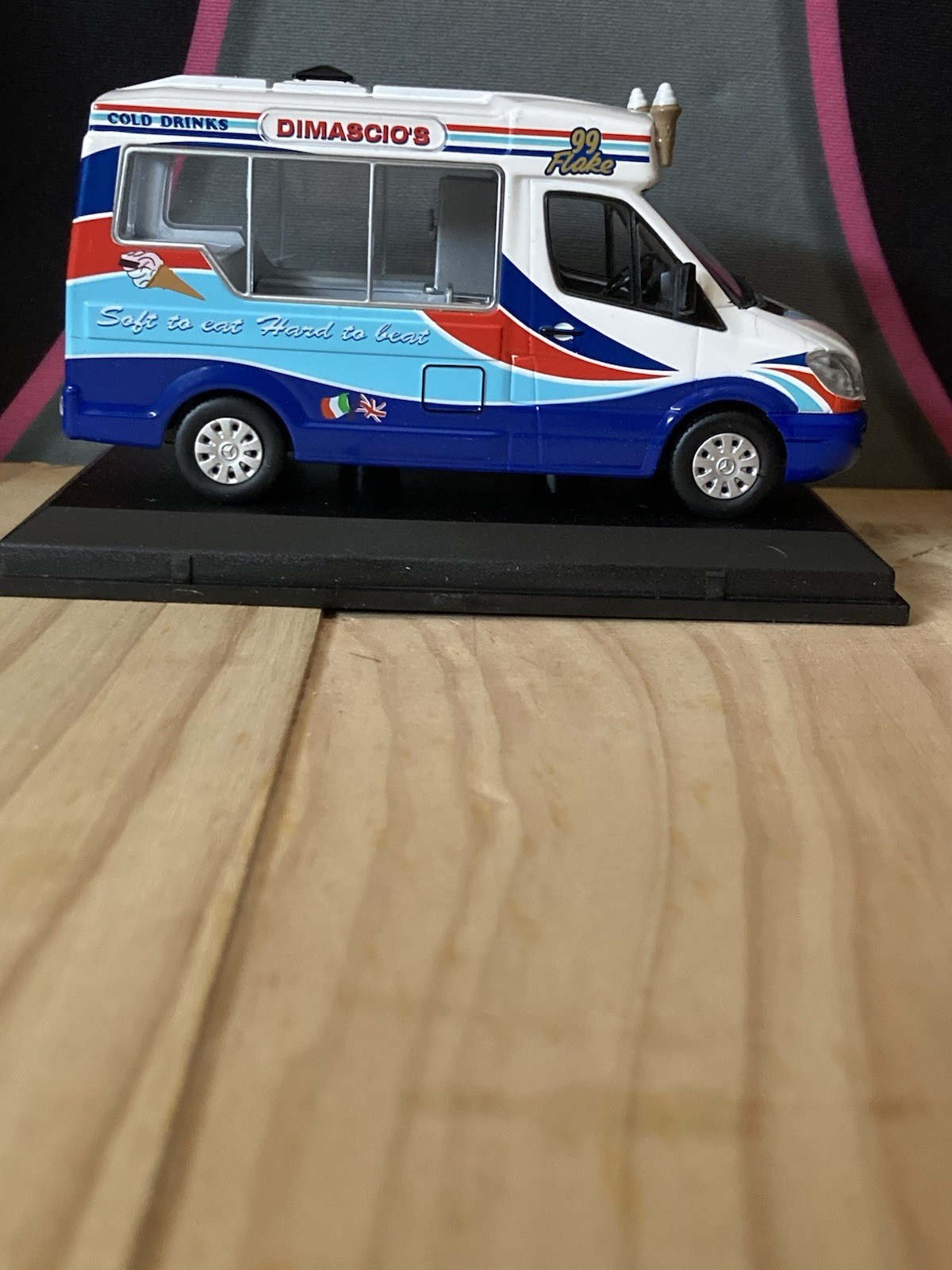 1:43 Dimascio’s Mercedes Sprinter Ice Cream Van. Please read full description.