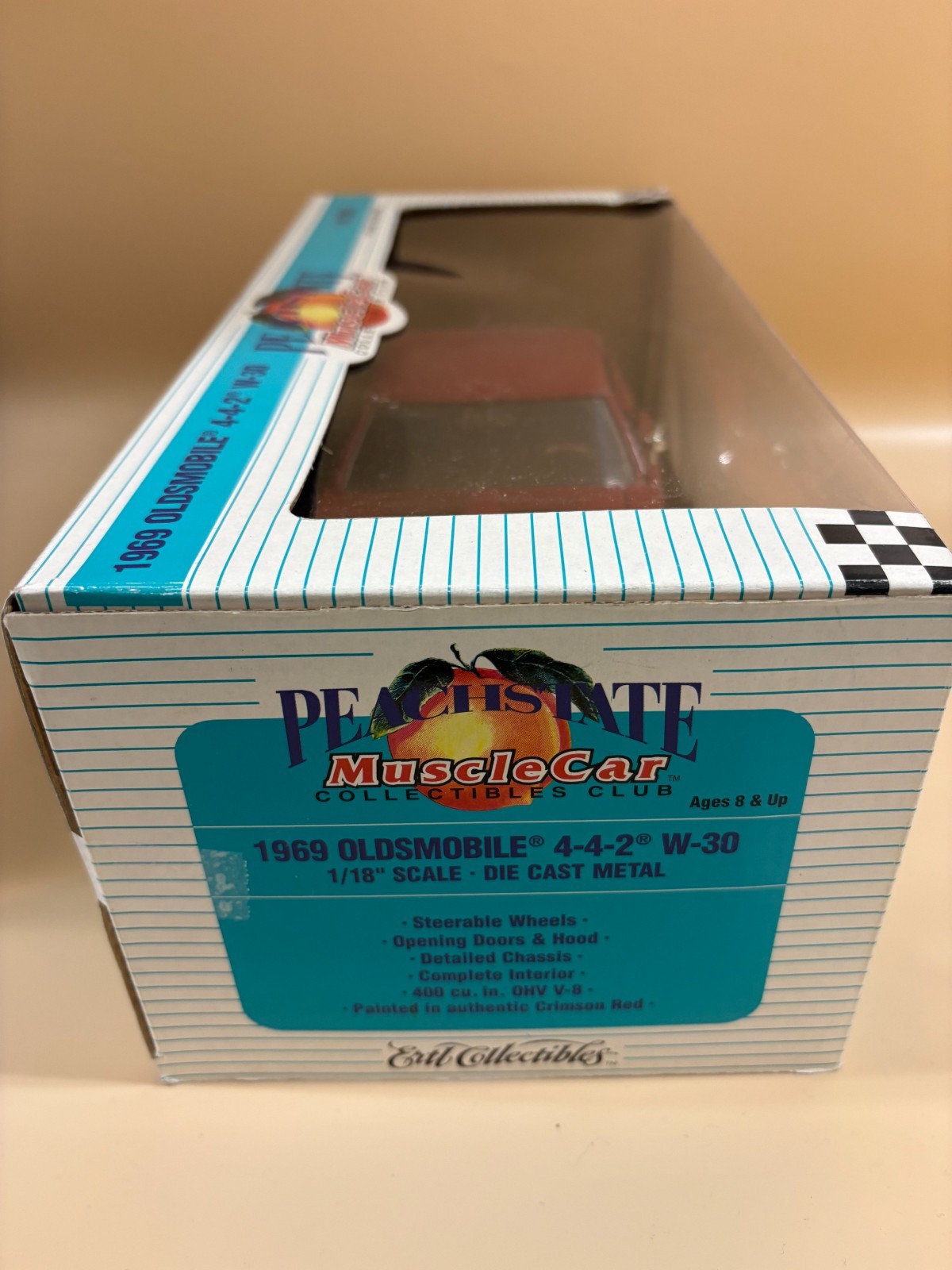 1969 Oldsmobile 442 W-30 1/18 ERTL American Muscle Peach State Club Car DS20